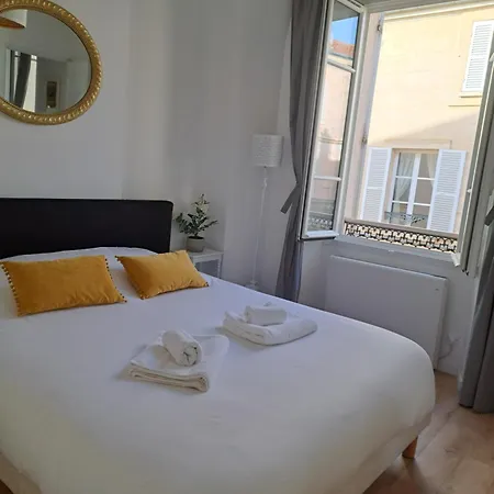 Agreable 2 Pieces - Rue Du Vieux Apartment Versailles